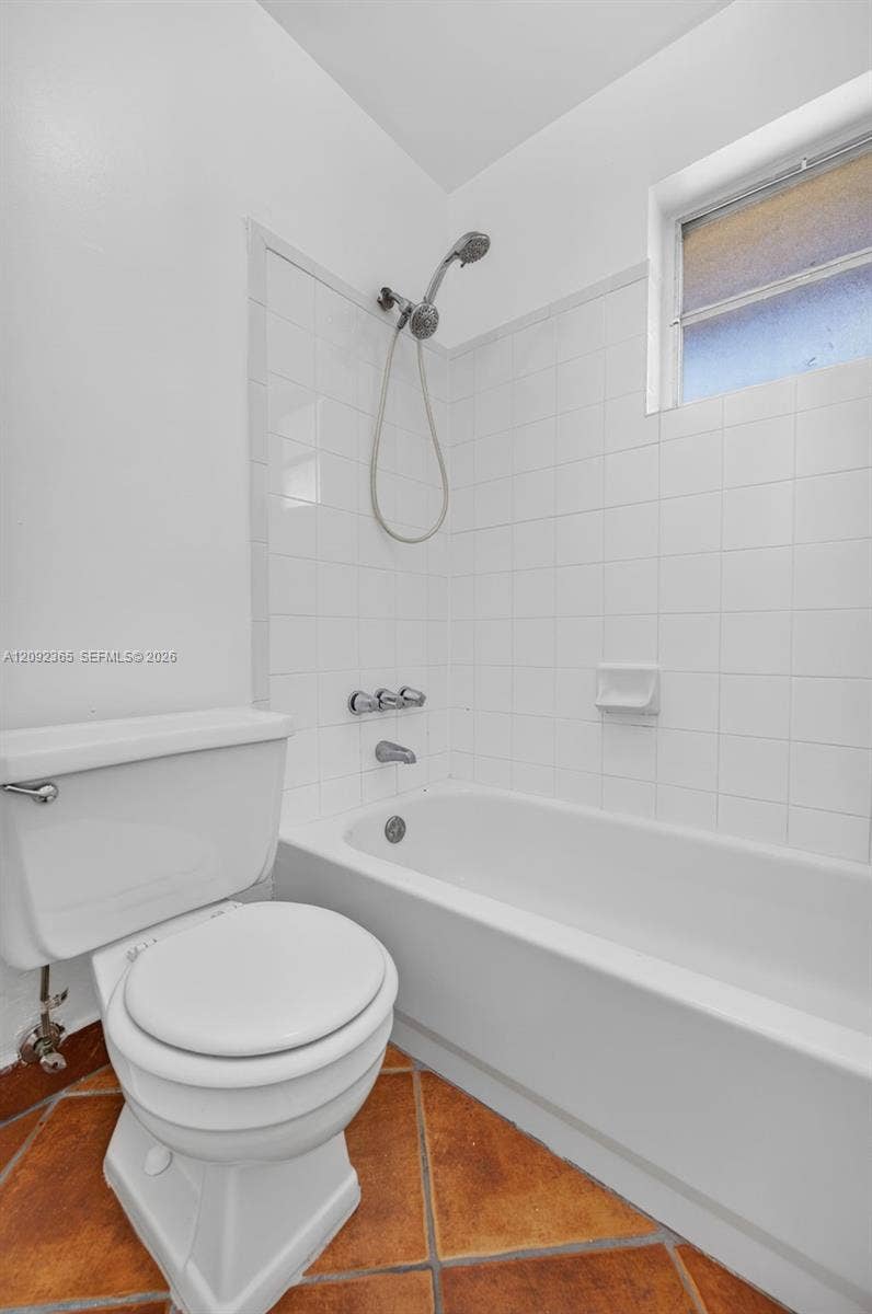 9356 SW 77th Avenue, #J7, Miami, FL 33156 Photo 24