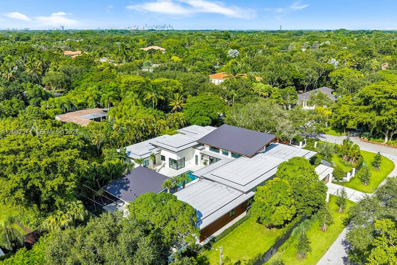 12250 SW 62nd Avenue, Pinecrest, FL 33156 Photo 4