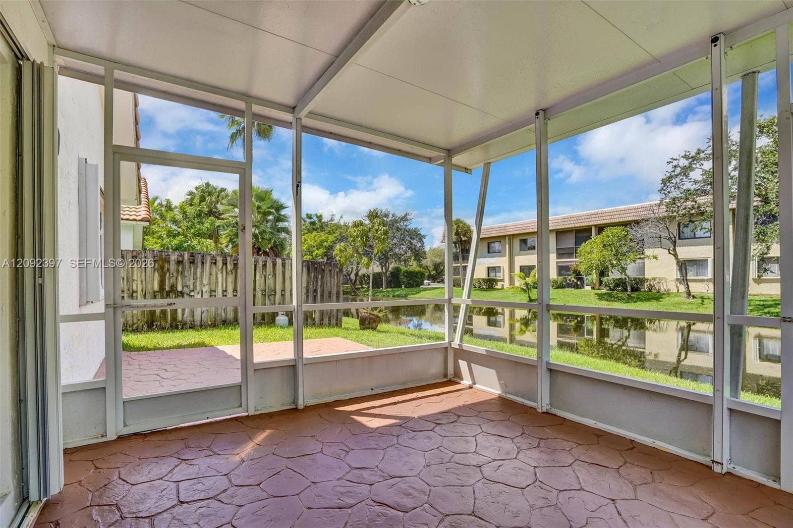 127 Danielle Court, Weston, FL 33326 Photo 28