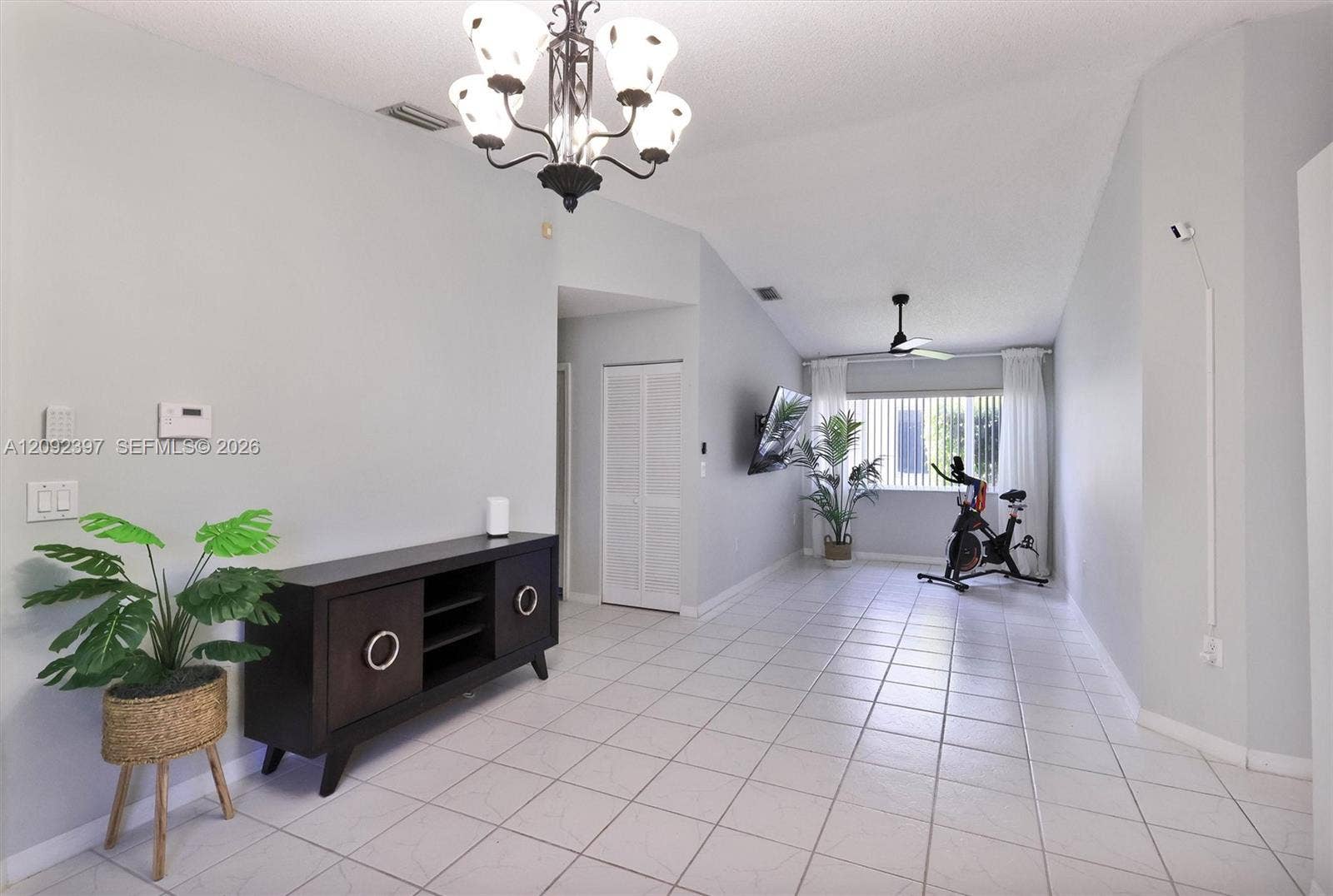 127 Danielle Court, Weston, FL 33326 Main Living