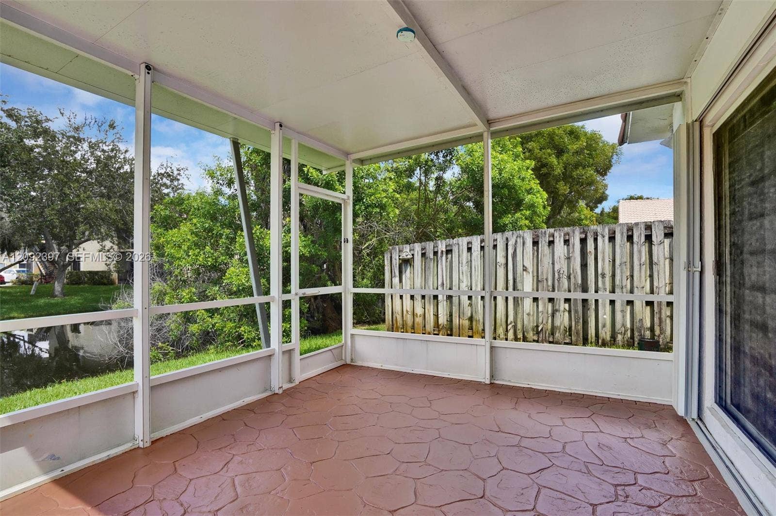 127 Danielle Court, Weston, FL 33326 Photo 29
