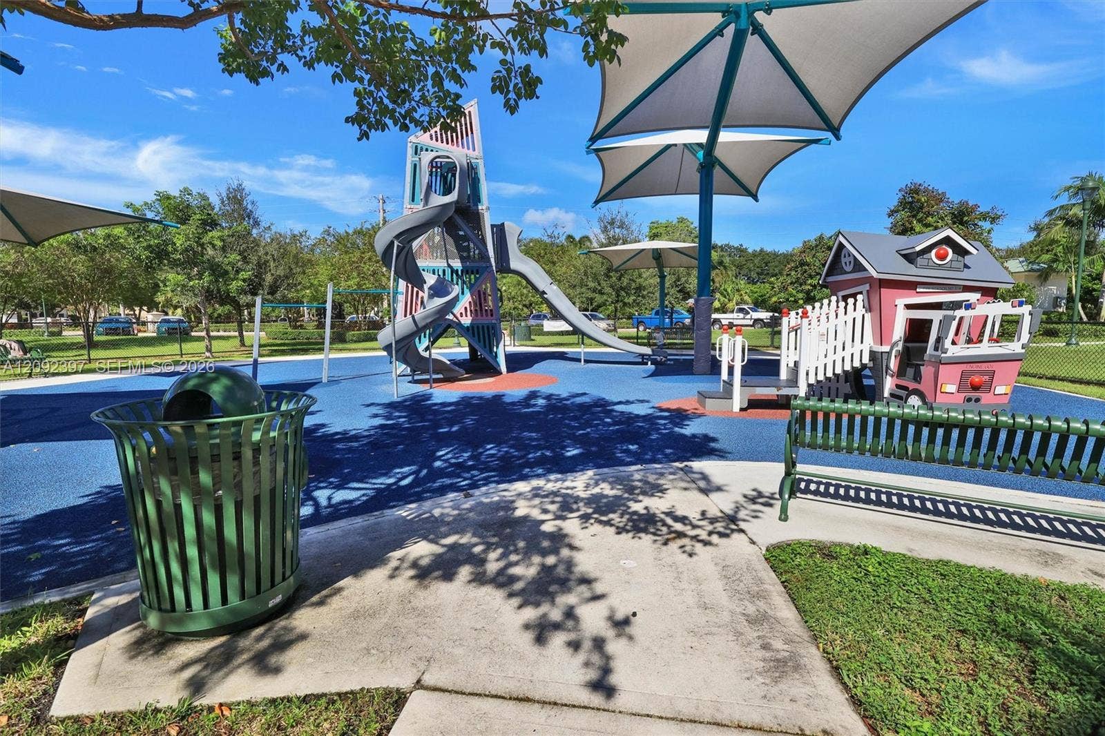 127 Danielle Court, Weston, FL 33326 Bonaventure Park