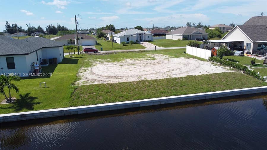 Property photo for 2907 NW 9 Street, Cape Coral, FL