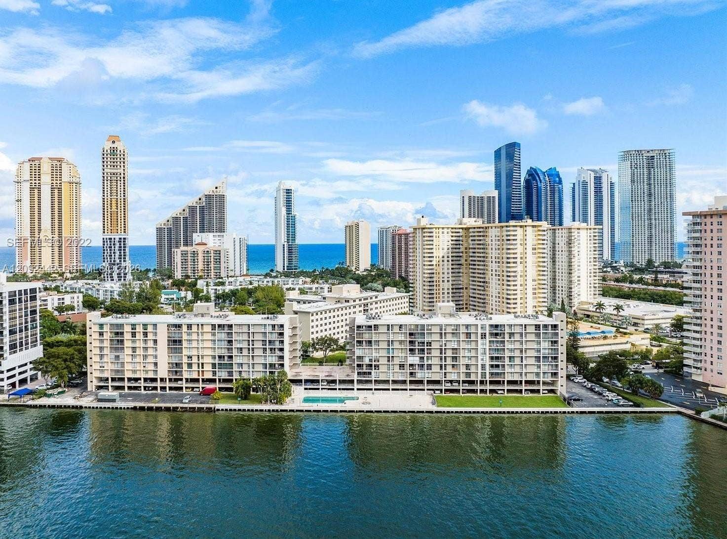 17600 N Bay Road, #N302, Sunny Isles Beach, FL 33160 Photo 3
