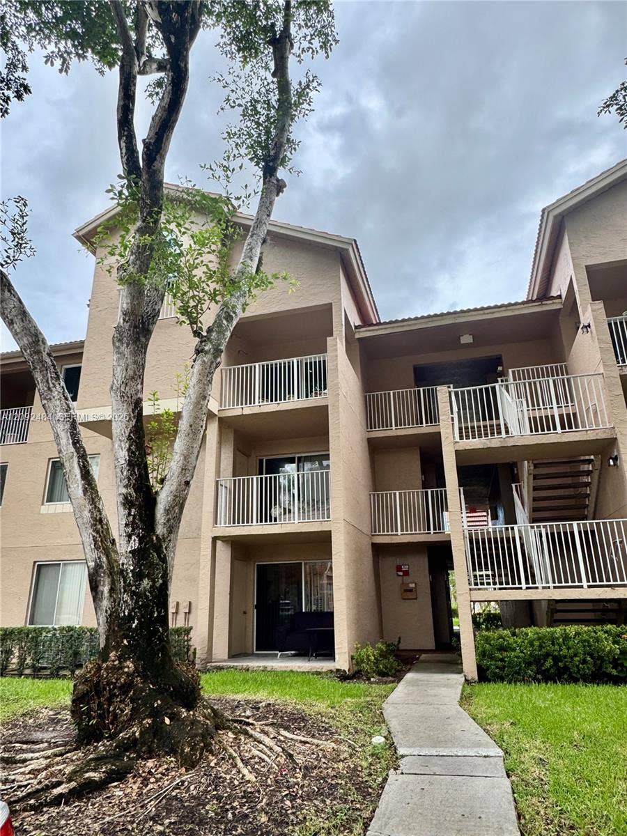 Property photo for 10521 SW 157th Place, #306, Miami, FL