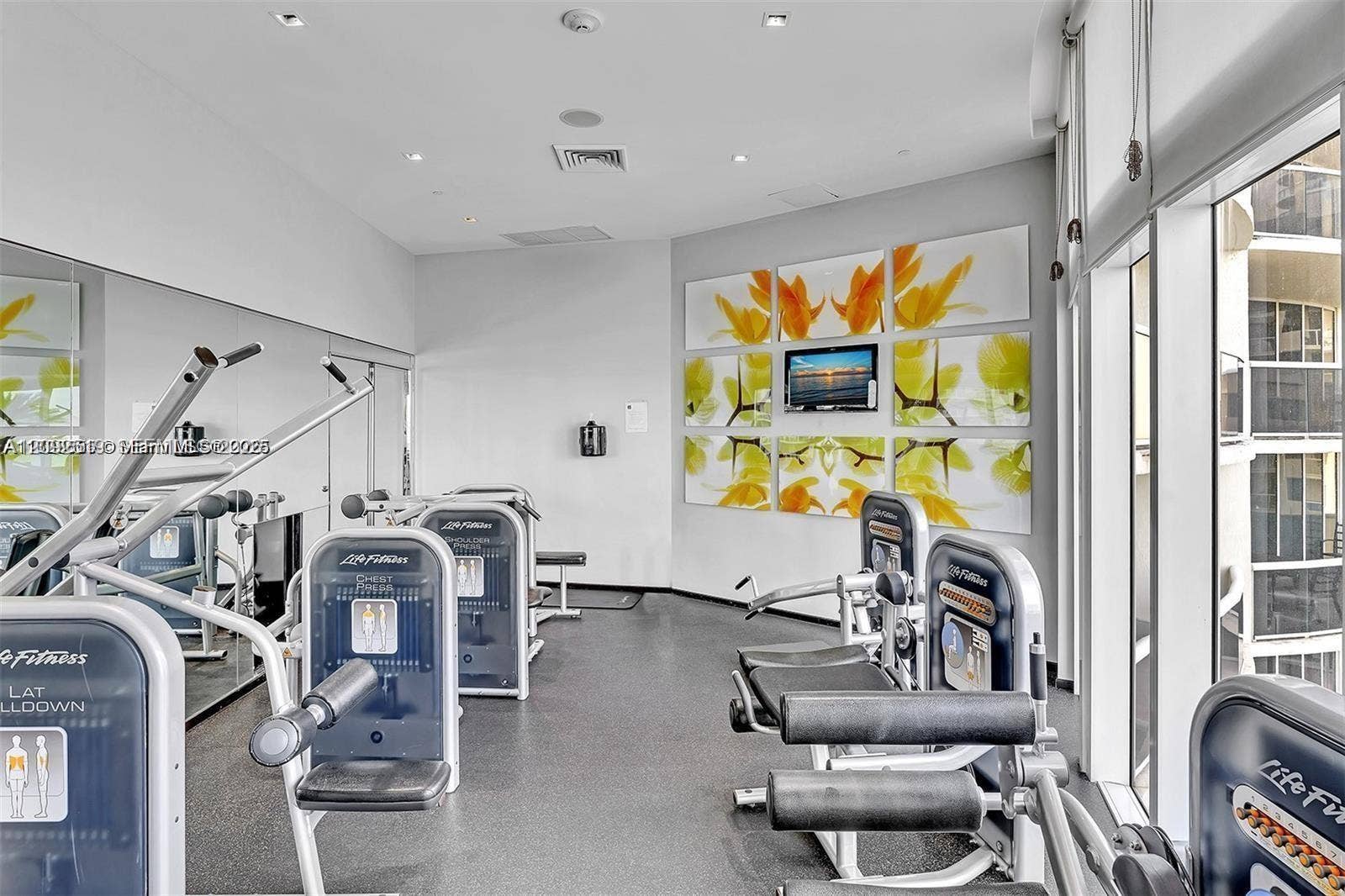 17201 Collins Avenue, #3101, Sunny Isles Beach, Sunny Isles Beach, FL 33160 Photo 46
