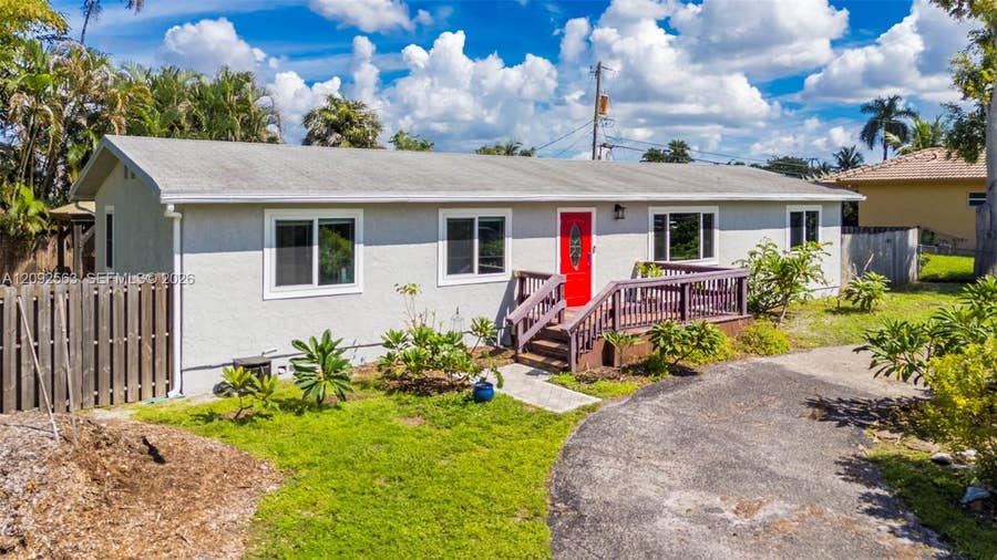 Property photo for 9239 Honeywell Road, Lake Worth, FL