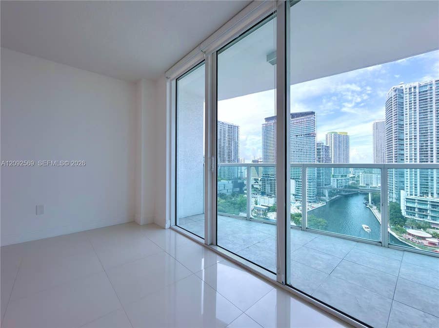 Property photo for 31 SE 5th Street, #2307, Miami, FL