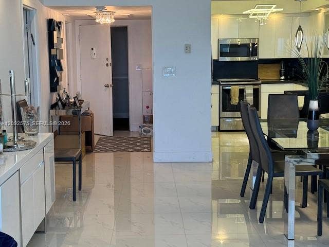 5401 Collins Avenue, #628, Miami Beach, FL 33140 Photo 24