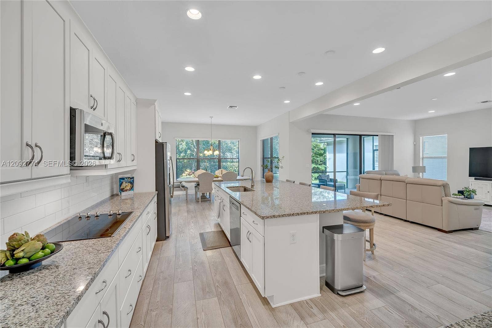 3794 NW 89th Way, Coral Springs, FL 33065 Photo 5