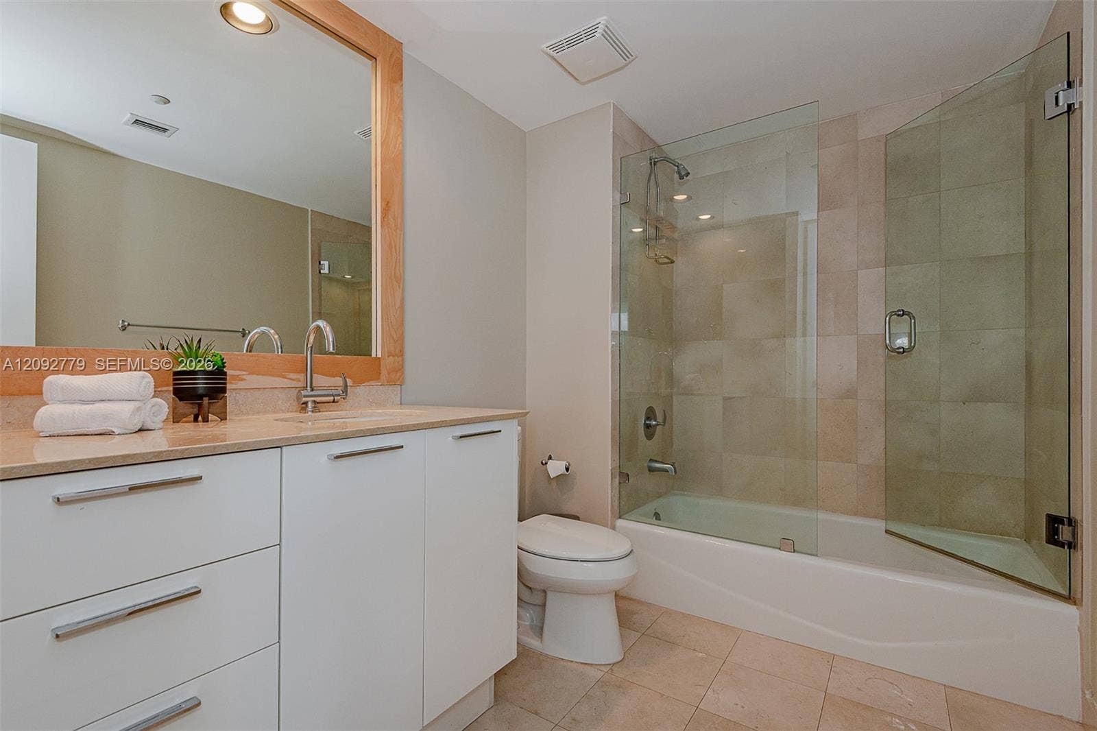 18911 Collins Avenue, #3402, Sunny Isles Beach, Sunny Isles Beach, FL 33160 Photo 23