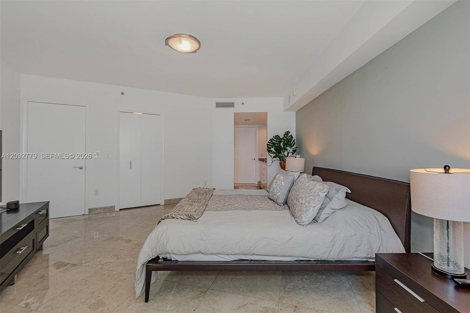 18911 Collins Avenue, #3402, Sunny Isles Beach, Sunny Isles Beach, FL 33160 Photo 16