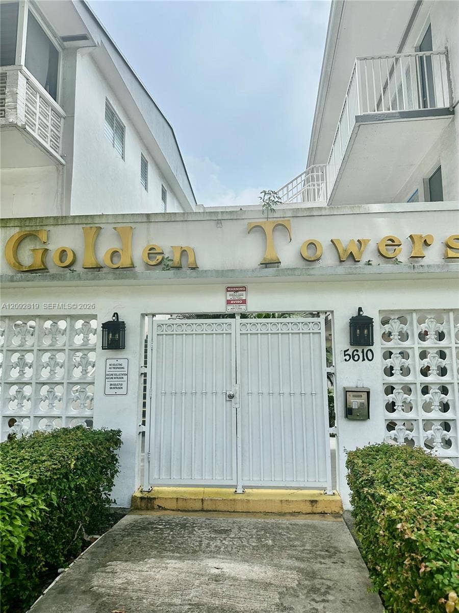 Property photo for 15600 NE 6th Avenue, #39A, Miami, FL