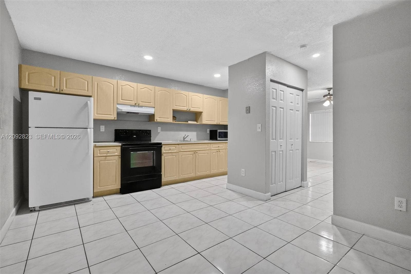 275 W 68th Street, #106, Hialeah, FL 33014 Photo 24