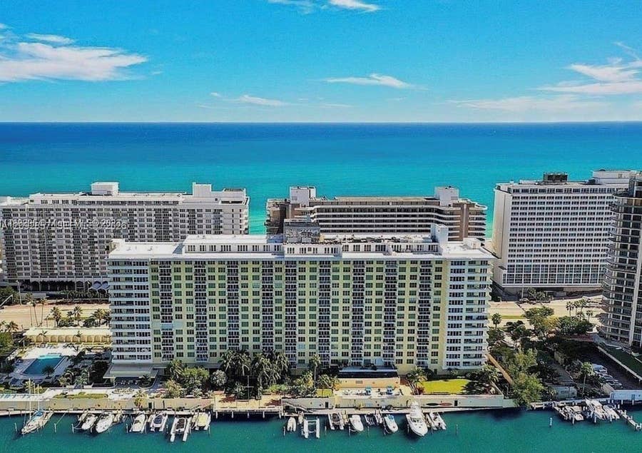 Property photo for 5600 Collins Avenue, #6J, Miami Beach, FL