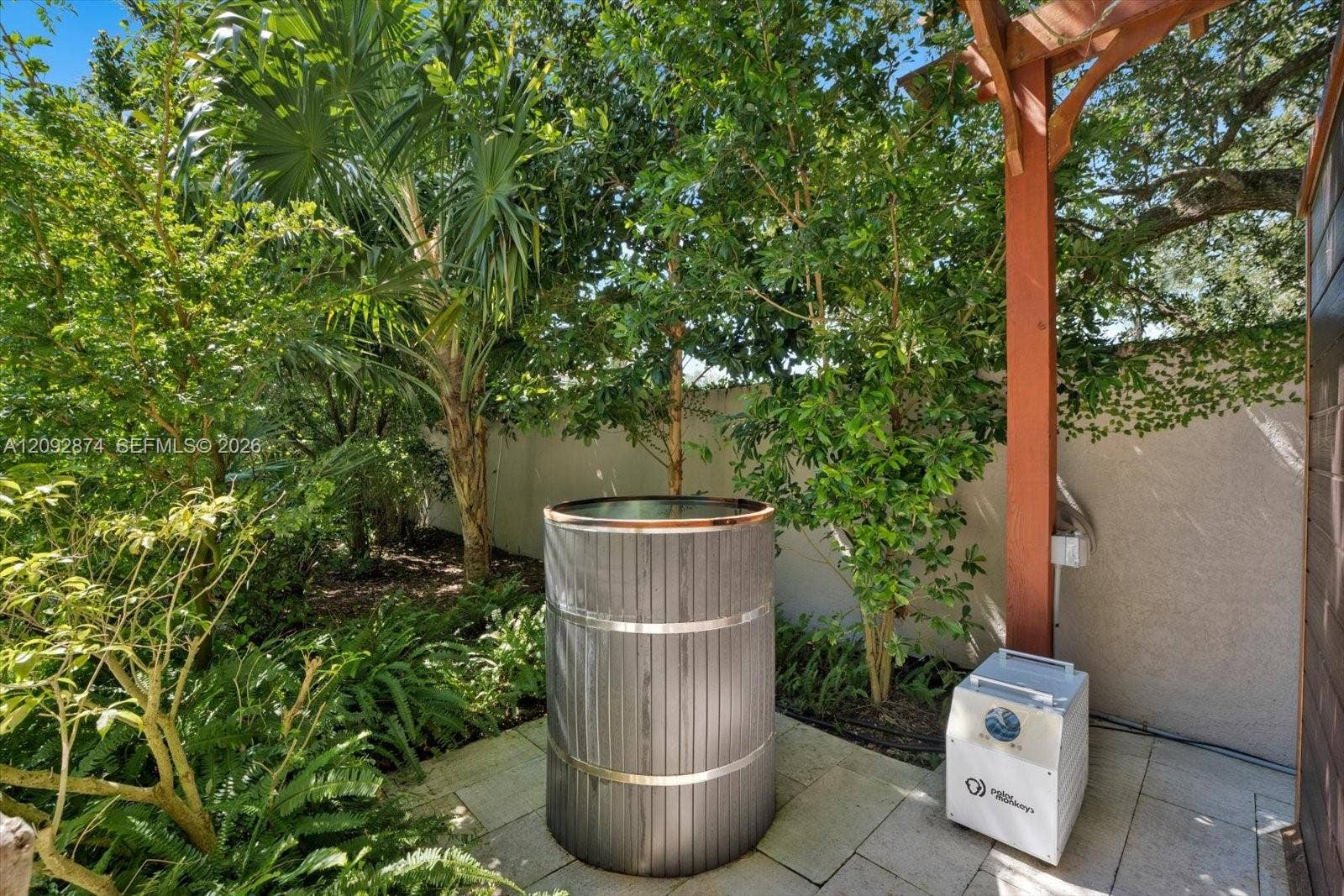 4801 SW 74th Terrace, Miami, FL 33143 Cold Plunge