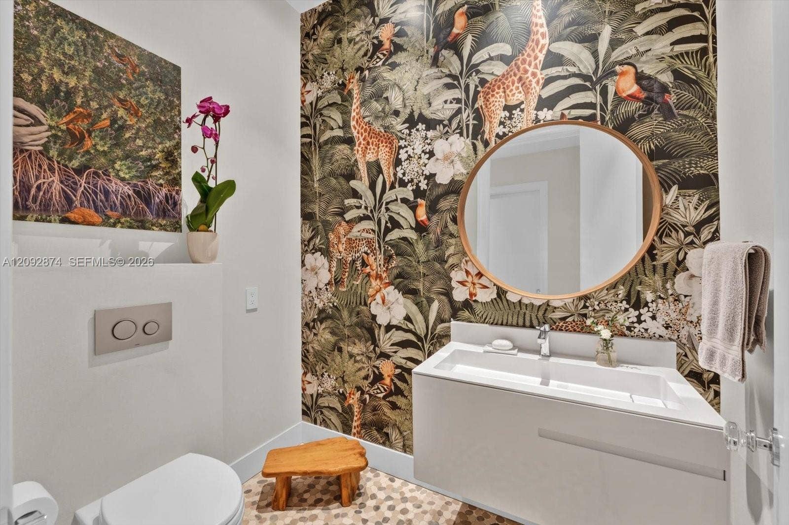 4801 SW 74th Terrace, Miami, FL 33143 Powder Room