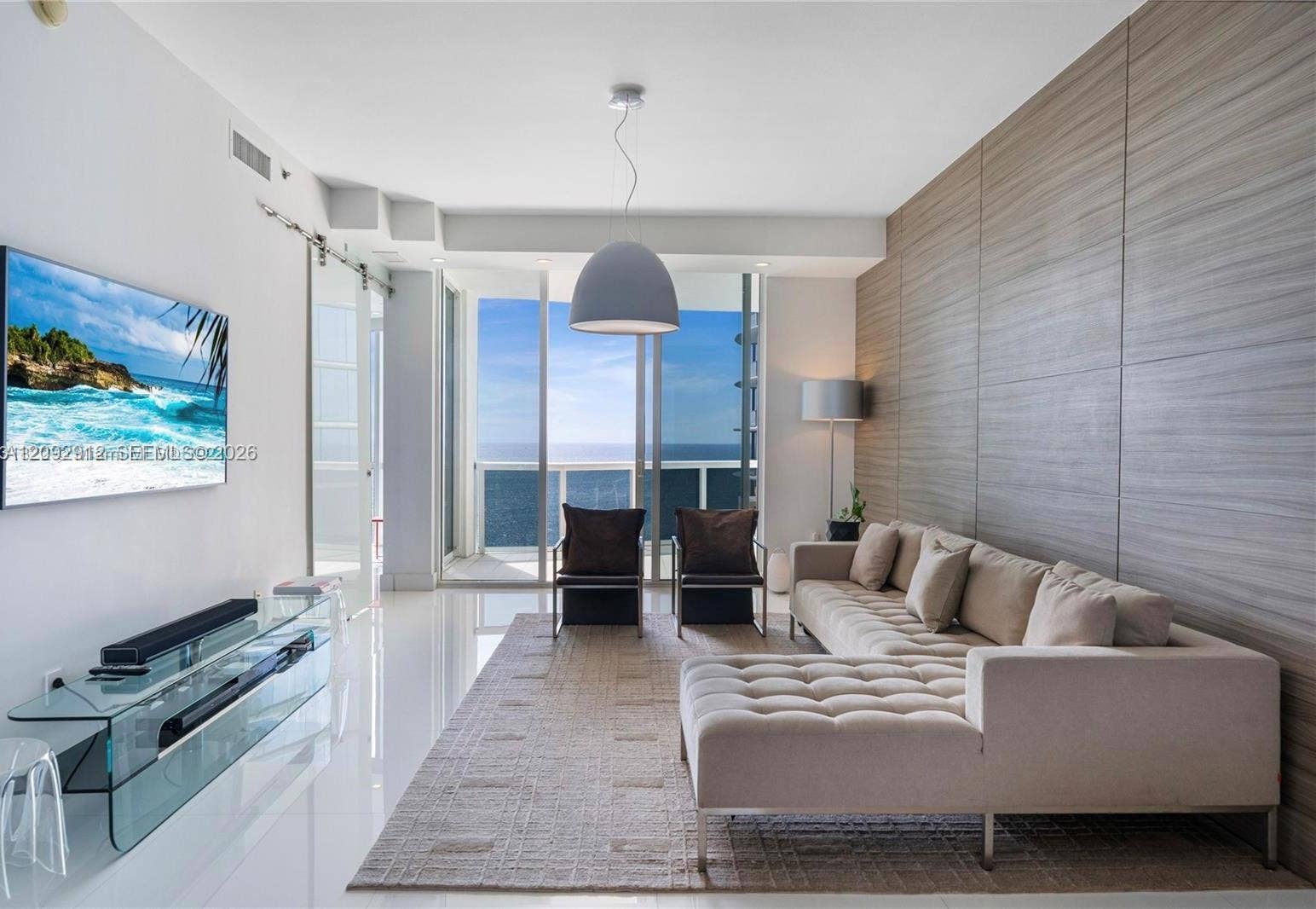 15811 Collins Avenue, #2006, Sunny Isles Beach, FL 33160 Photo 2