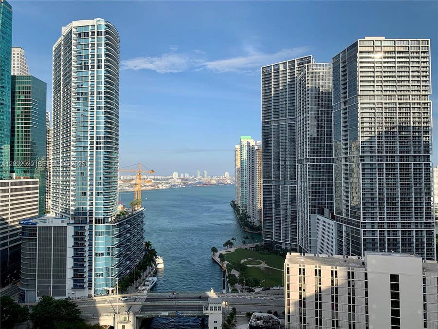Property photo for 31 SE 5th Street, #2806, Miami, FL