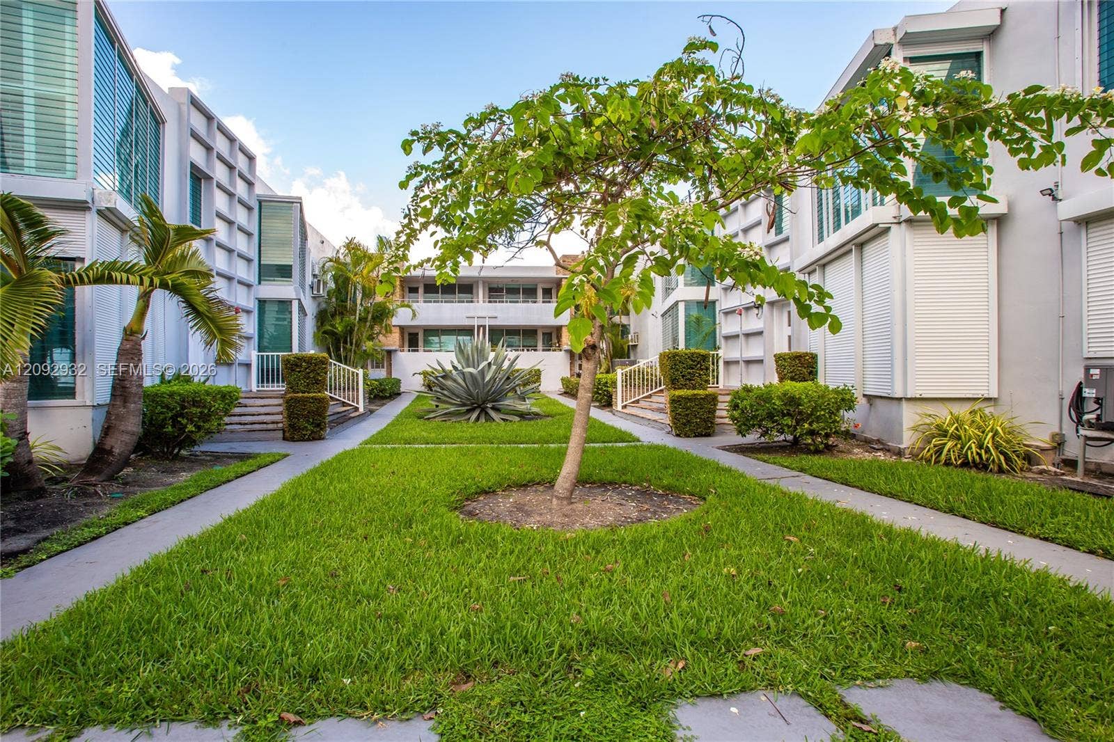 10178 Collins Avenue, #202, Bal Harbour, FL 33154 Photo 11