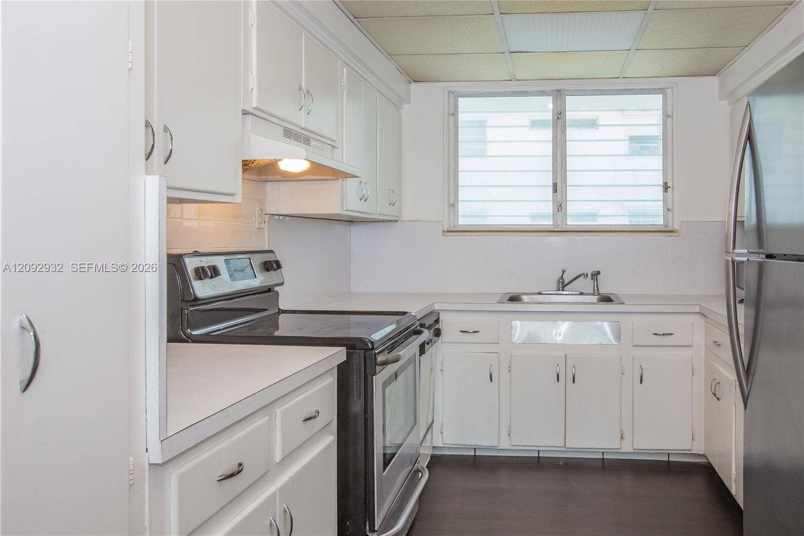 10178 Collins Avenue, #202, Bal Harbour, FL 33154 Photo 9
