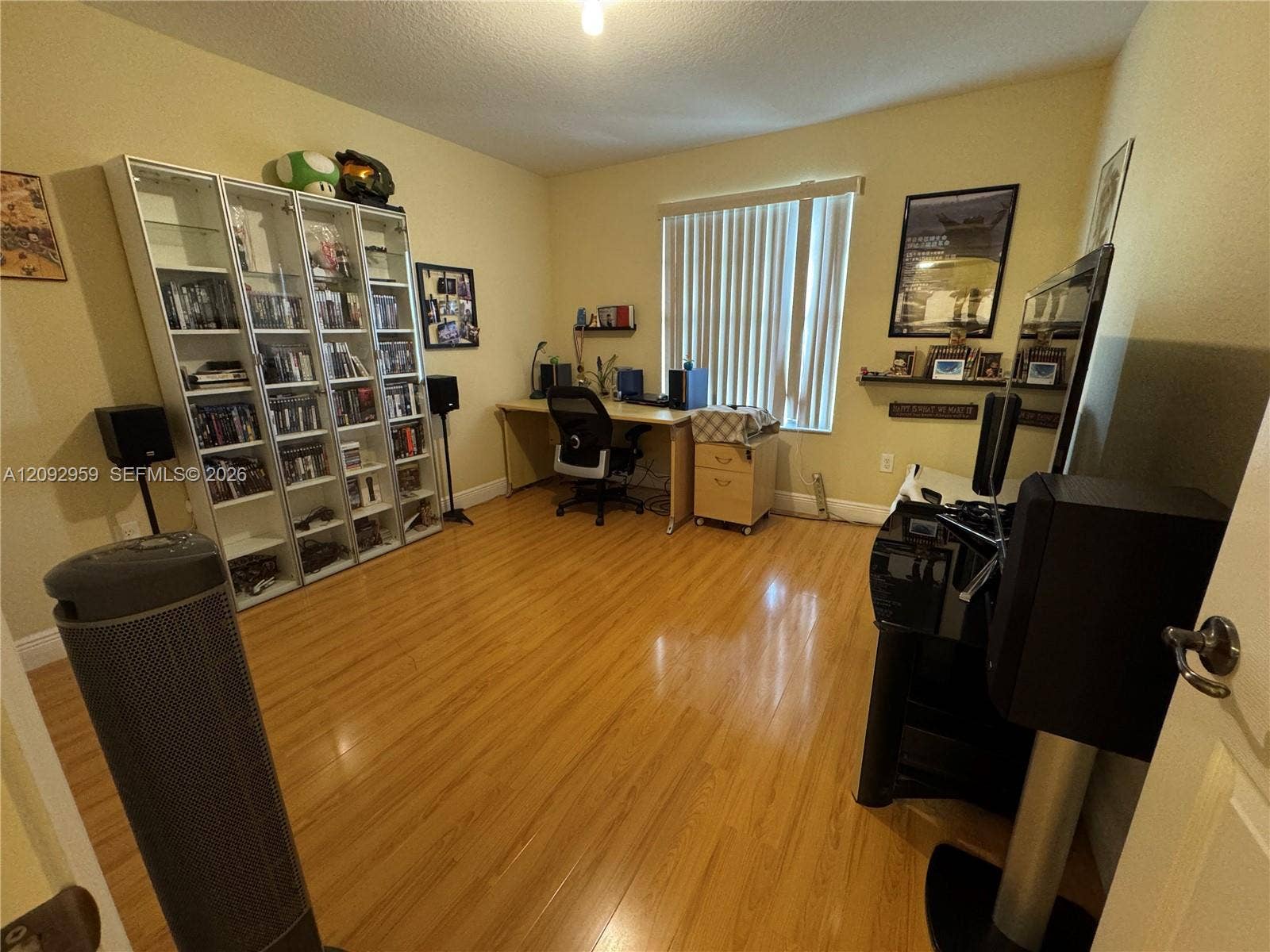 Photo 18