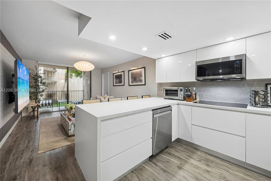 Property photo for 14601 N Kendall Drive, #206K, Miami, FL