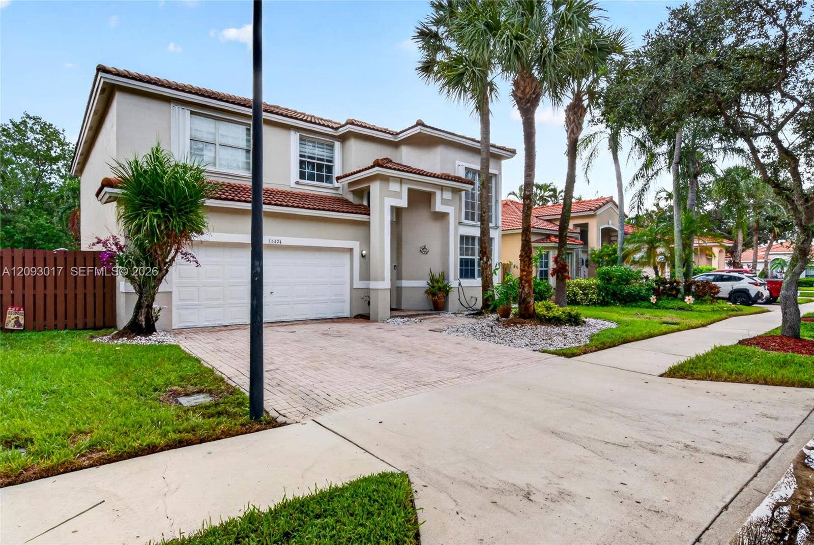 16424 Sapphire Place, Weston, FL 33331 Photo 4