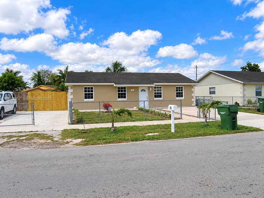 Property photo for 34 SW 17th Avenue, Homestead, FL