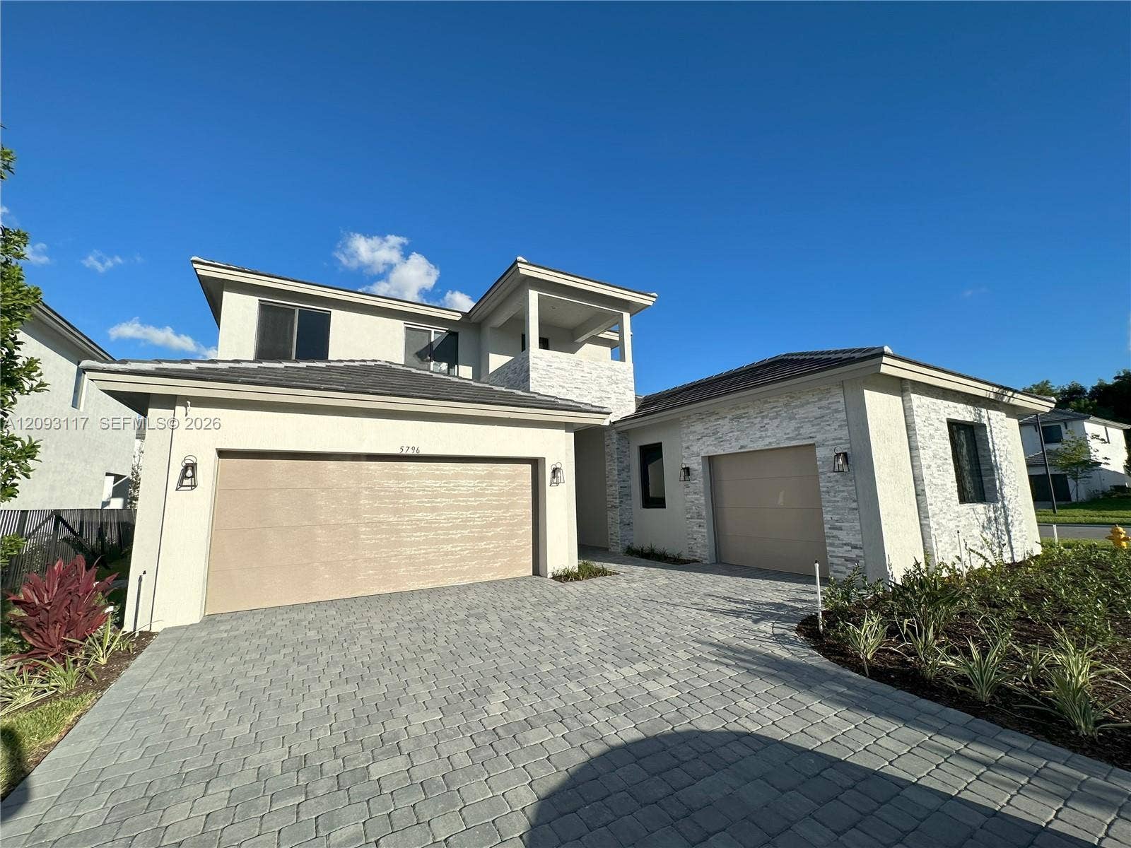 5796 SW 104th Terrace, Cooper City, FL 33328 Photo 2