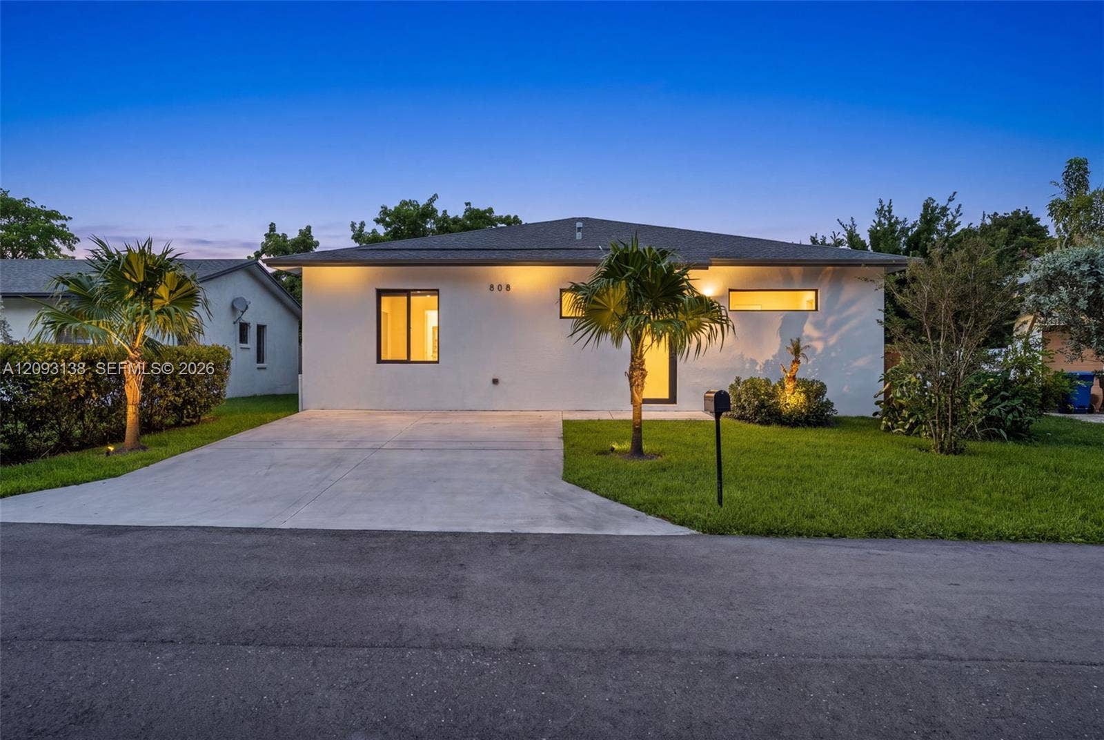 808 NW 5th Terrace, Hallandale Beach, FL 33009 Photo 1