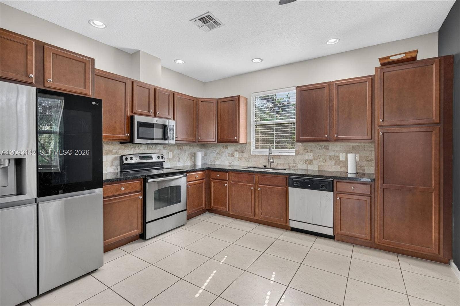 4182 Cascada Circle, Cooper City, FL 33024 Photo 8