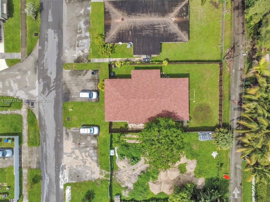 Property photo for 401 SW 403 4th Terrace, Hallandale Beach, FL