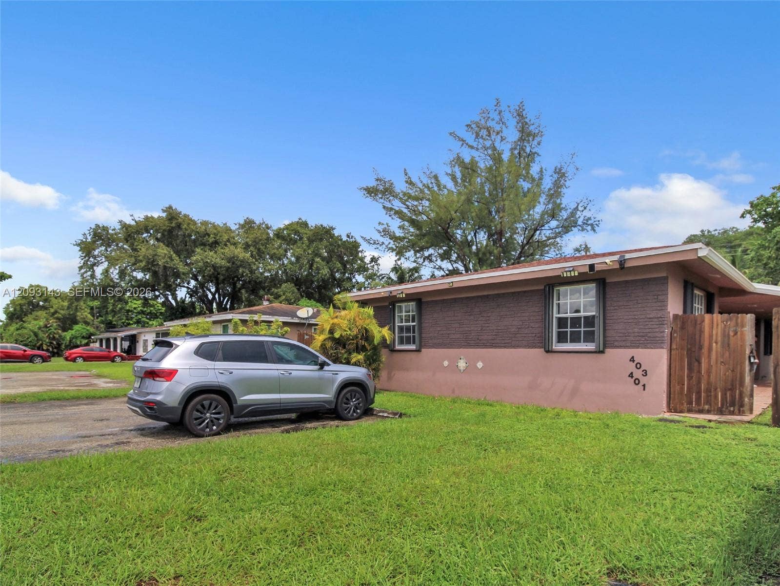 401 SW 403 4th Terrace, Hallandale Beach, FL 33009 Photo 7