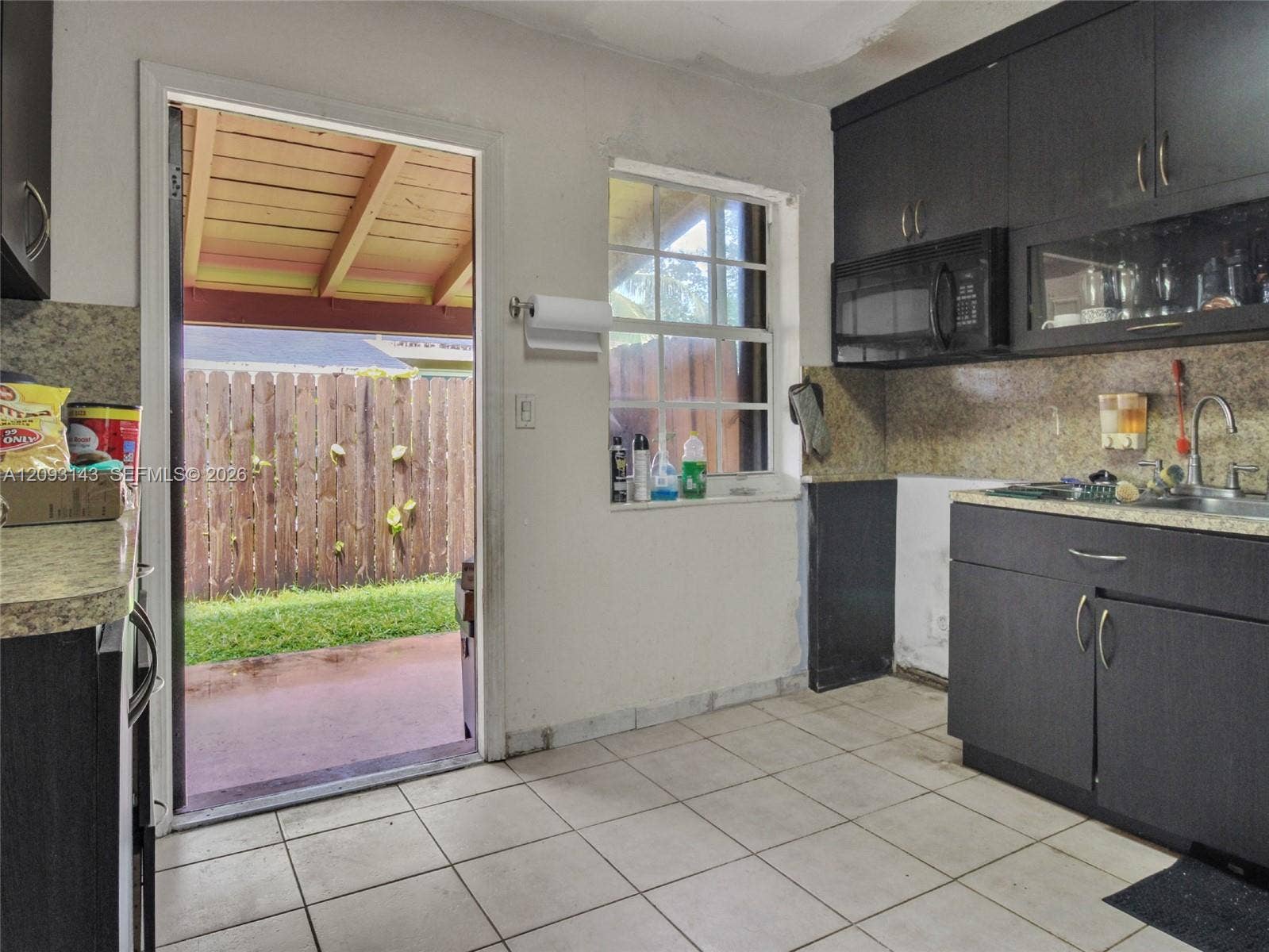 401 SW 403 4th Terrace, Hallandale Beach, FL 33009 Photo 23