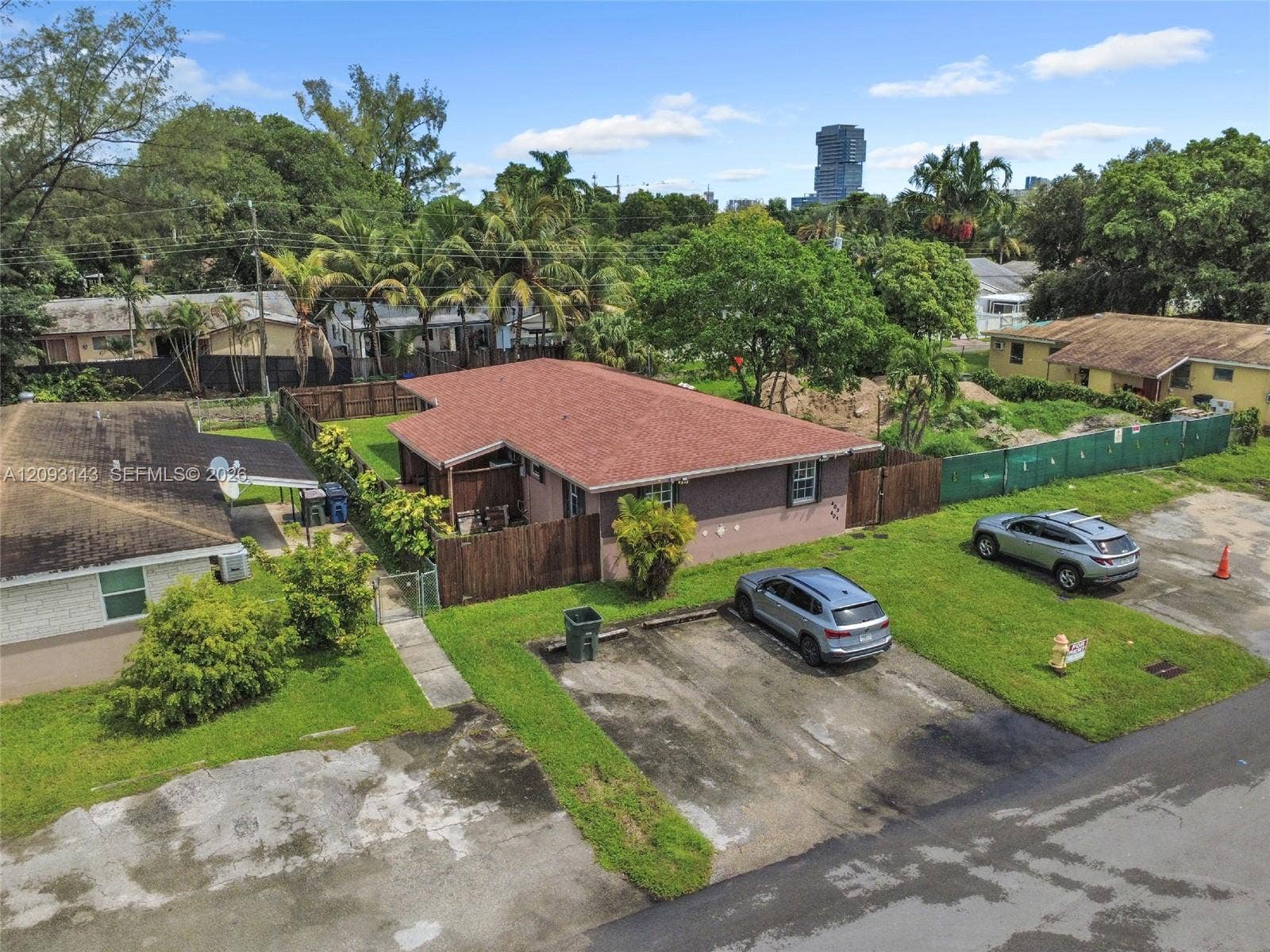 401 SW 403 4th Terrace, Hallandale Beach, FL 33009 Photo 4
