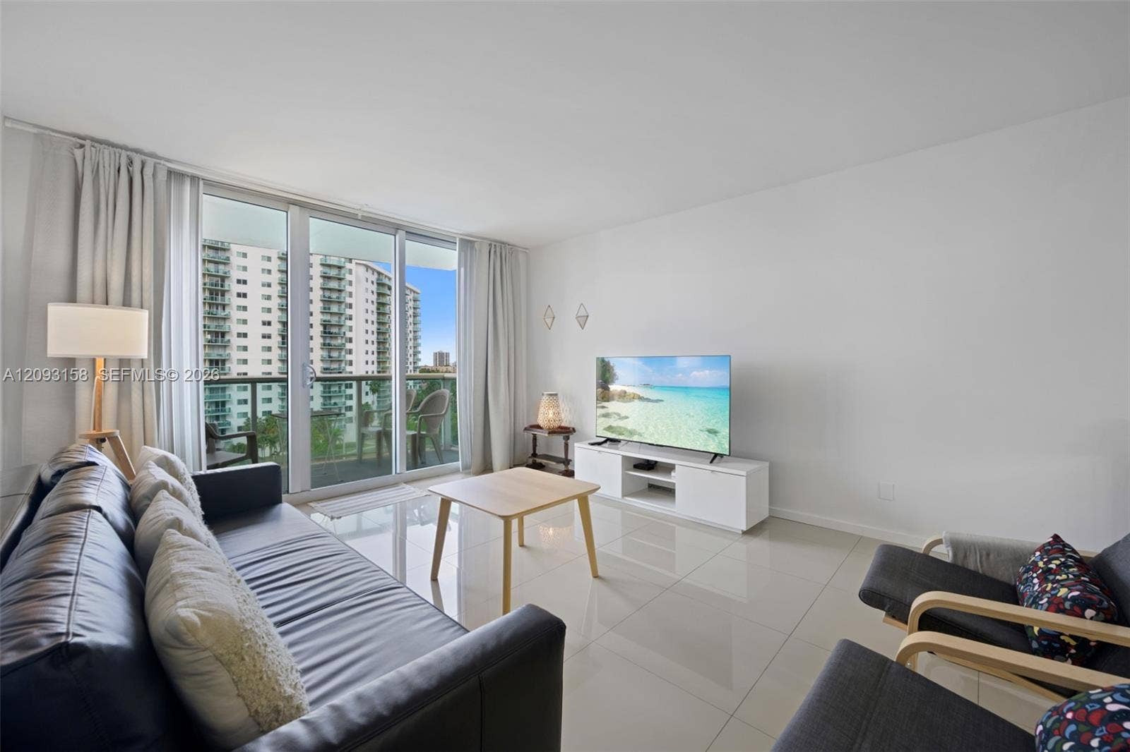 19370 Collins Avenue, #708, Sunny Isles Beach, Sunny Isles Beach, FL 33160 Photo 4