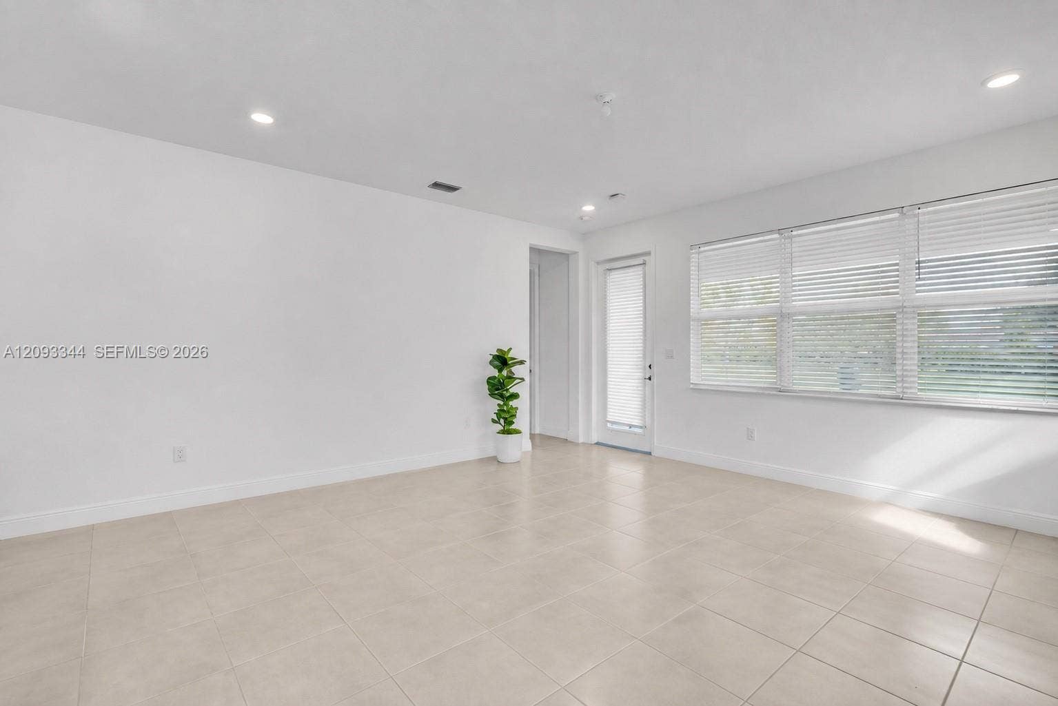 4242 Rosa Drive, Deerfield Beach, FL 33064 Photo 15