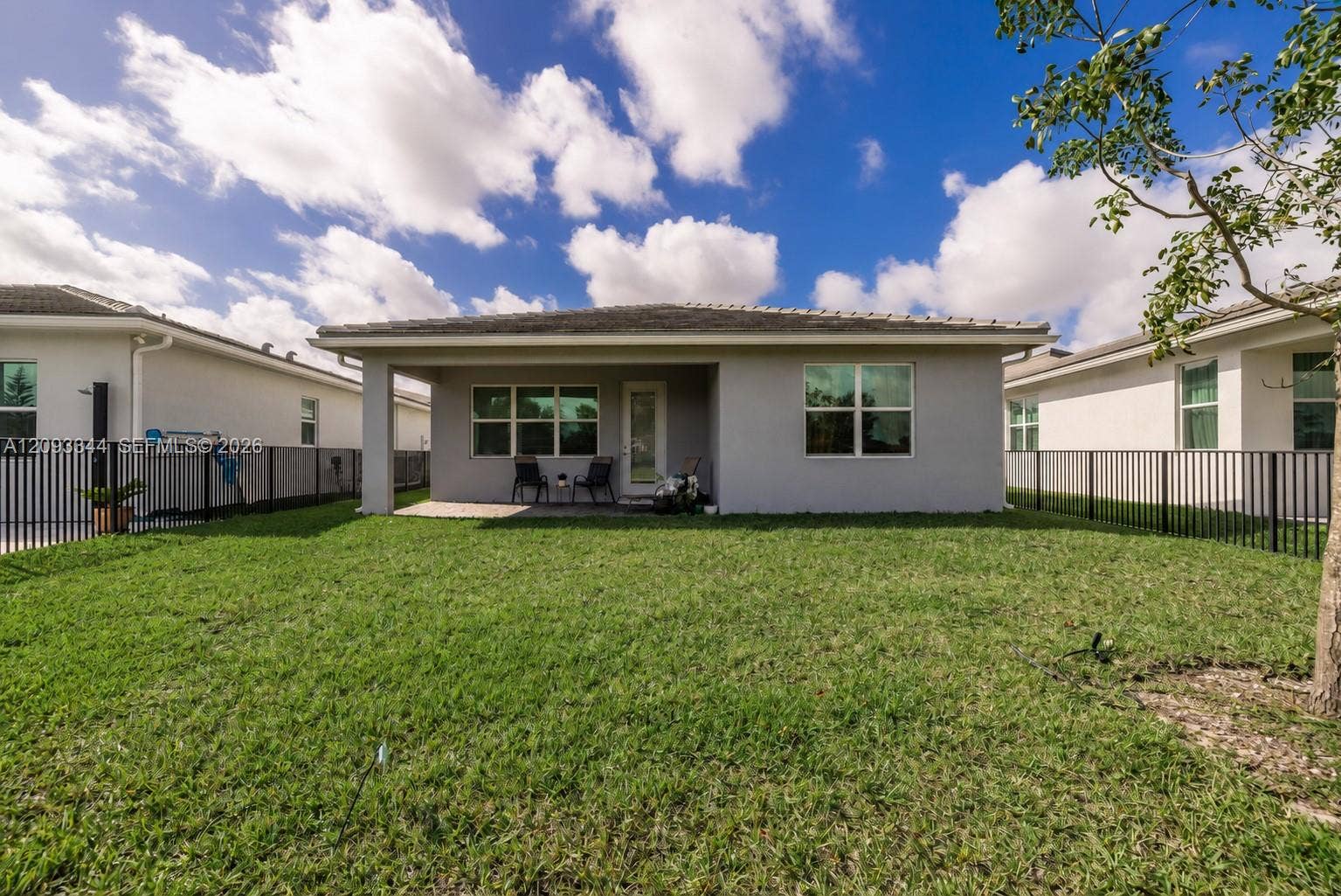 4242 Rosa Drive, Deerfield Beach, FL 33064 Photo 3