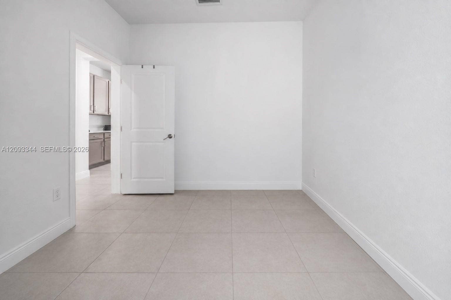 4242 Rosa Drive, Deerfield Beach, FL 33064 DEN room