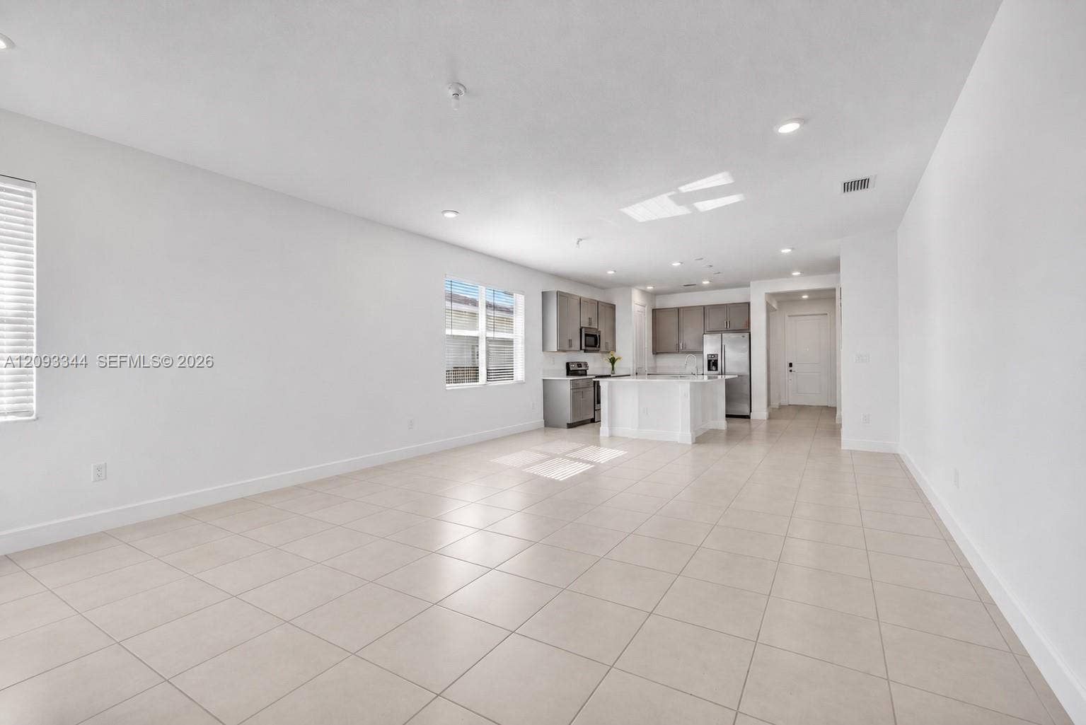 4242 Rosa Drive, Deerfield Beach, FL 33064 Photo 14