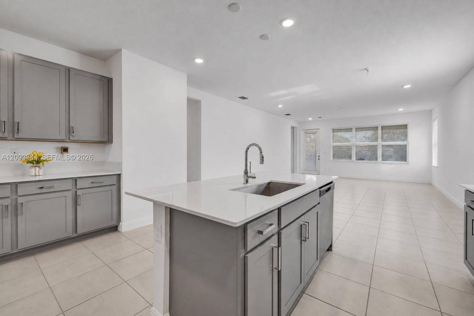 4242 Rosa Drive, Deerfield Beach, FL 33064 Photo 9