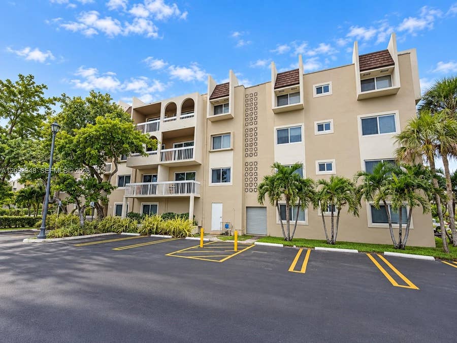 Property photo for 7732 Camino Real, #f401, Miami, FL