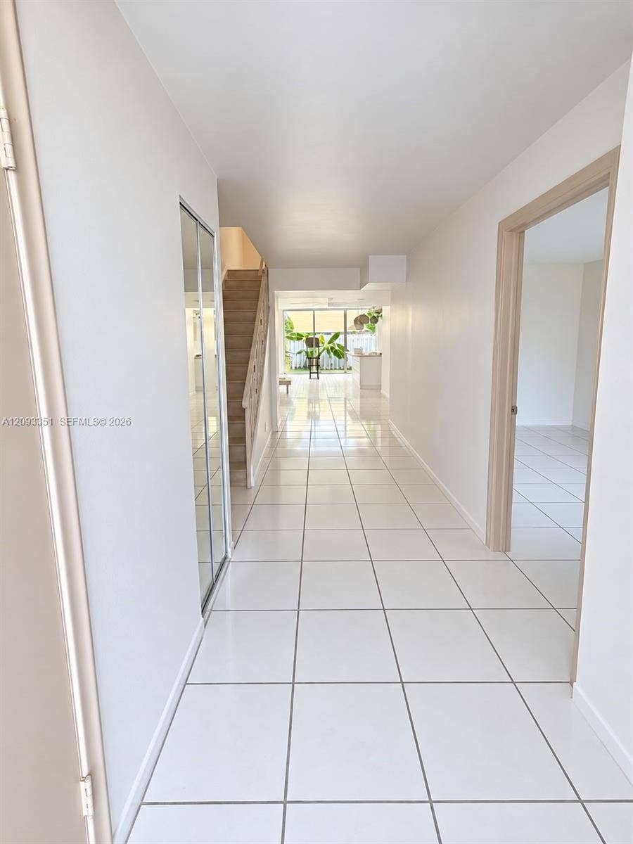 712 NE 26th Avenue, Hallandale Beach, FL 33009 Photo 14