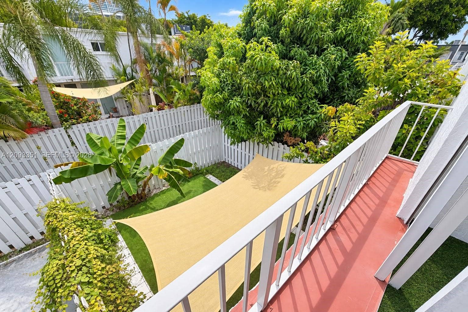 712 NE 26th Avenue, Hallandale Beach, FL 33009 Photo 7
