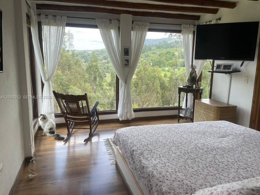 Property photo for Vereda Yerbabuena Vereda Yerbabuena Kilometro 22- Sector Alto De La, 