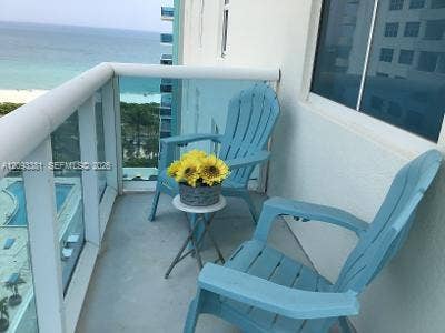 9201 Collins Avenue, #921, Surfside, Surfside, FL 33154 Photo 16