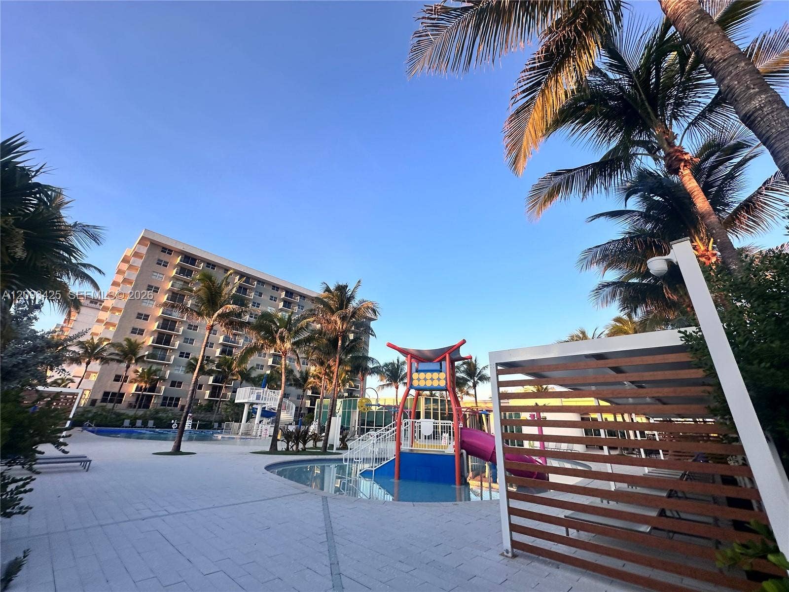 9225 Collins Avenue, #505, Surfside, Surfside, FL 33154 Community Center