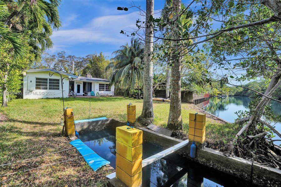Property photo for 18500 NE 23rd Court, #0, Miami, FL