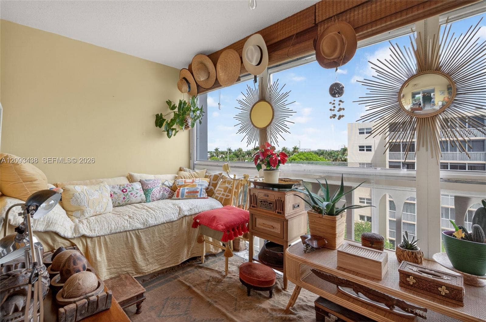 610 NE 12th Avenue, #602, Hallandale Beach, FL 33009 Photo 11
